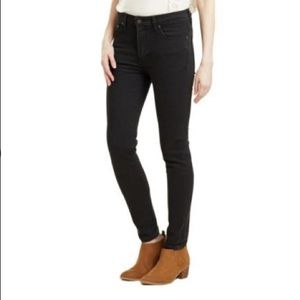 NWT Frye Ember Addie Black Skinny Jeans